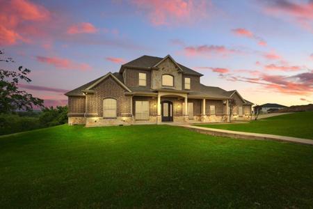 1240 Park Crossing