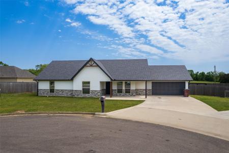 107 Oliver Wendell Court
