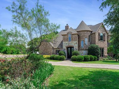 1016 Lighthouse Court