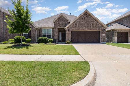 2310 Bob Sandlin Lane