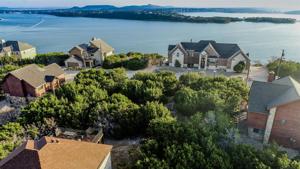 215 Oyster Bay
