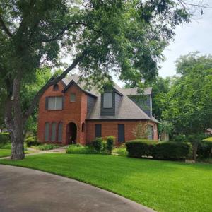 5001 Seminole Drive