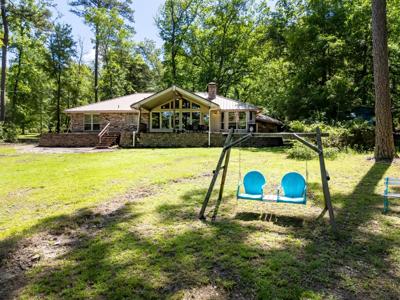 810 Clear Water Trail