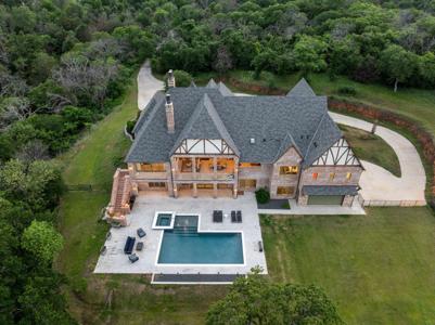 3110 High Road
