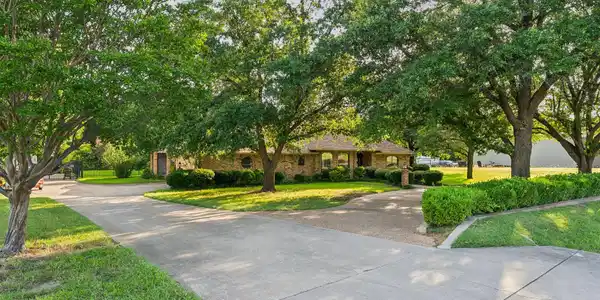 7423 Elman Lane