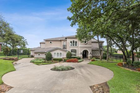 1600 Noble Way