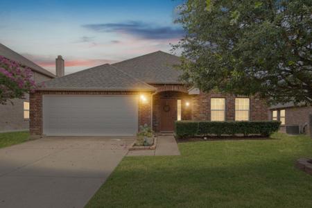 1928 Cliffrose Drive