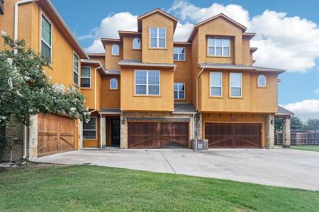 2690 Venice Drive