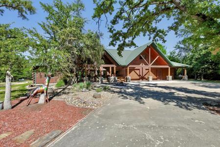 751 Oak View Drive