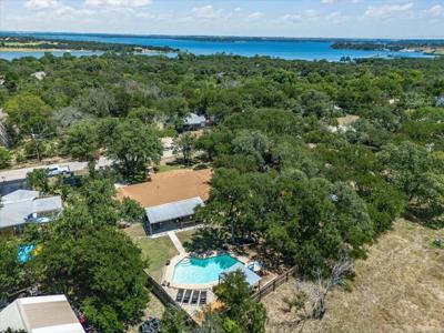 715 Lakeside Drive
