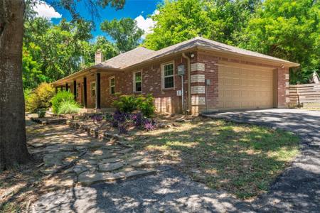 8231 County Road 4023