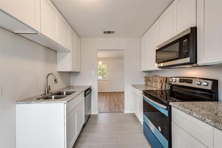 202 Maverick Trail