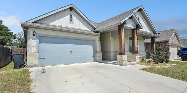 1441 Eagle Nest Drive
