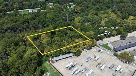 8000 Valley Glen Drive