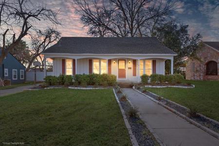 2712 Cumberland Avenue