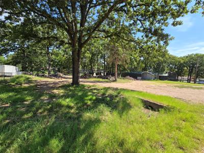 000 Red Bud Road