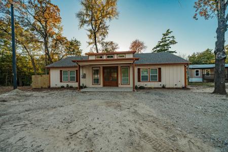 9471 Pinewood Drive