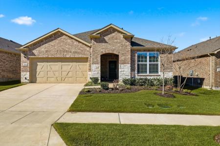 7656 Redwood Forest Lane