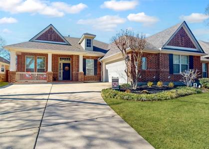 6869 Shoreview Drive