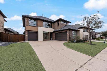 633 Benalla Drive