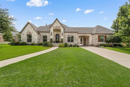 105 Stone Lake Drive