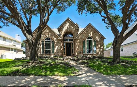5940 Sandhill Circle