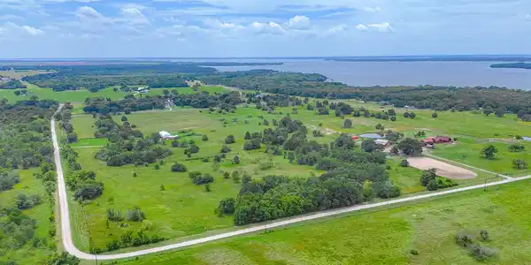 10.55AC SE County Road 3230