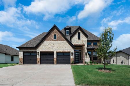 109 Deep Water Court