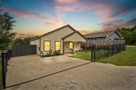 907 Colorado River Drive