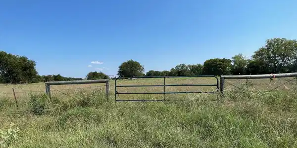 Lot 1 SE County Road 2175