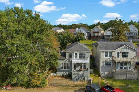 5710 Wood Ridge Drive