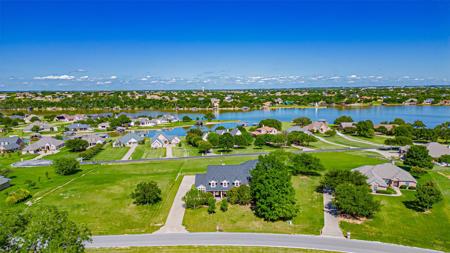 1905 Yucatan Drive