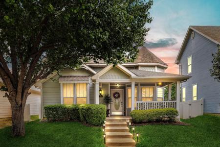 1380 Portsmouth Drive