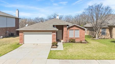2405 Spruce Court