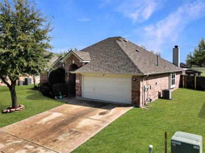 5228 Lake Grove Drive