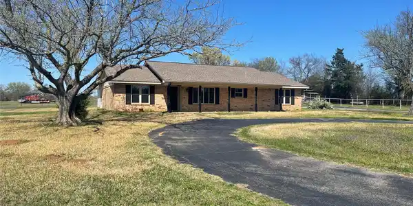 1624 County Road 1560
