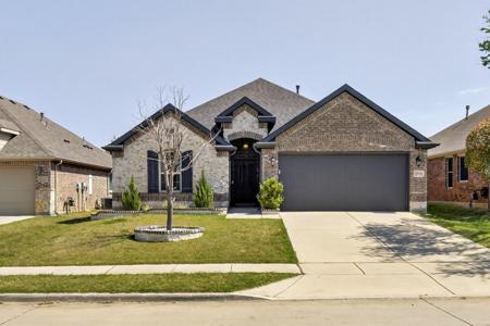 2712 Enchanted Eve Drive
