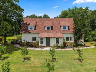 7928 Farm Road 127