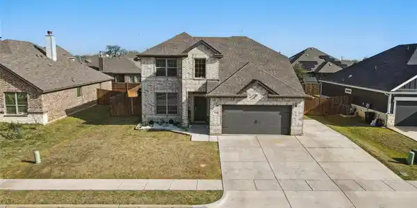 1469 Lakeview Drive