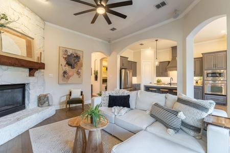 2603 Broadway Drive