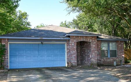 1200 Rambling Brook Trail