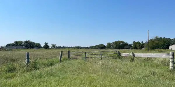 9003 SE County Road 2175