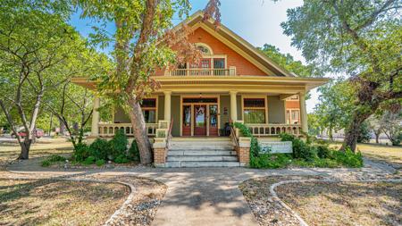 616 Thorp Spring Road