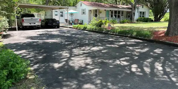 209 Marquette Avenue