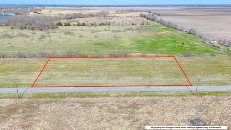 Lot 6 SE CR 3300