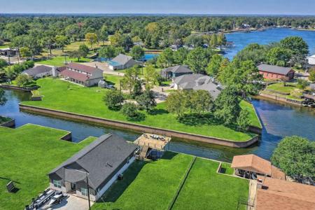 119 Hilltop Drive