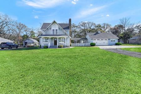 123 Pontiac Drive