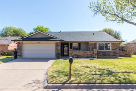 5217 Shady Glen Lane