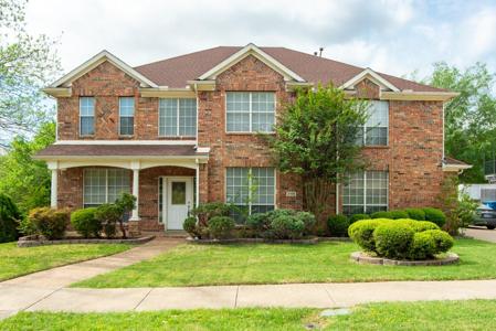 2106 Indian Trail