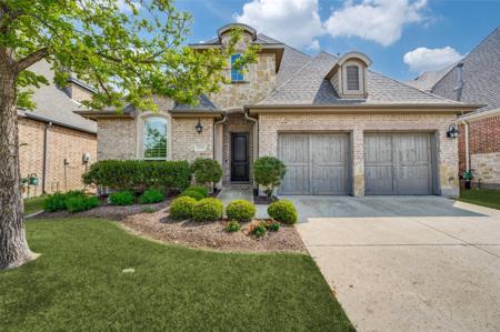 3036 Avondale